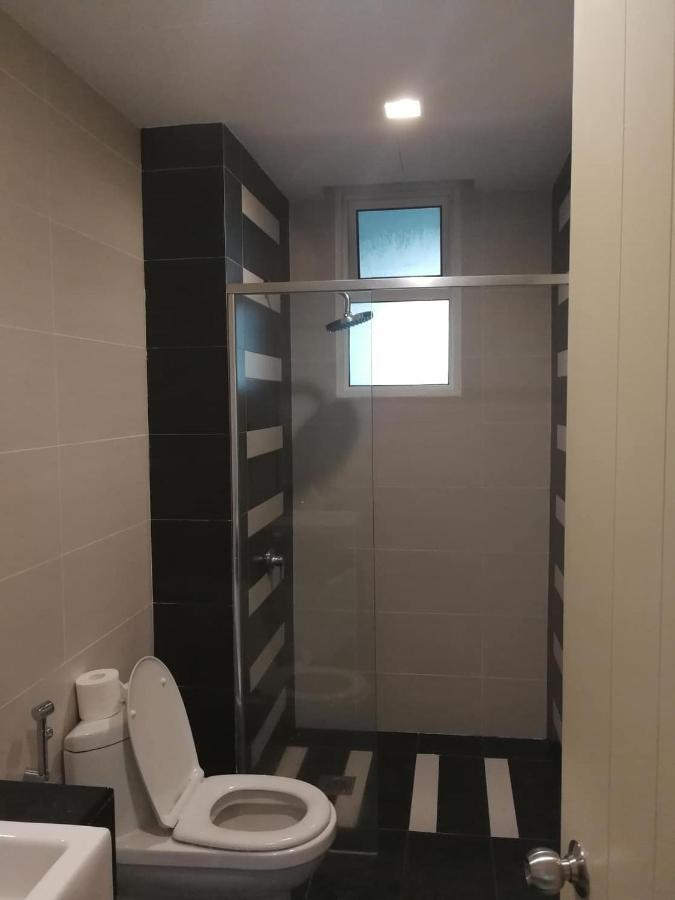 Homestay Kuala Lumpur ; Terminal Tbs ; Bukit Jalil Exterior foto